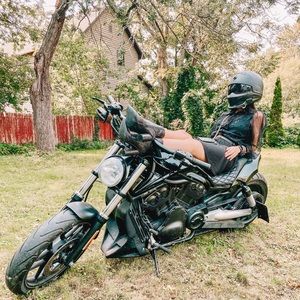 Meet your Posher, Glenda